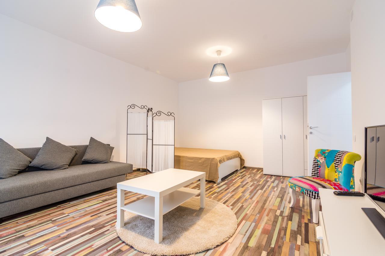 Vlad House Basarabia National Arena Apartment Букурещ Екстериор снимка